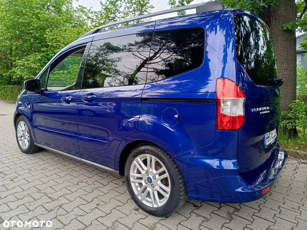 Ford Tourneo Courier 1.0 EcoBoost Titanium - 11