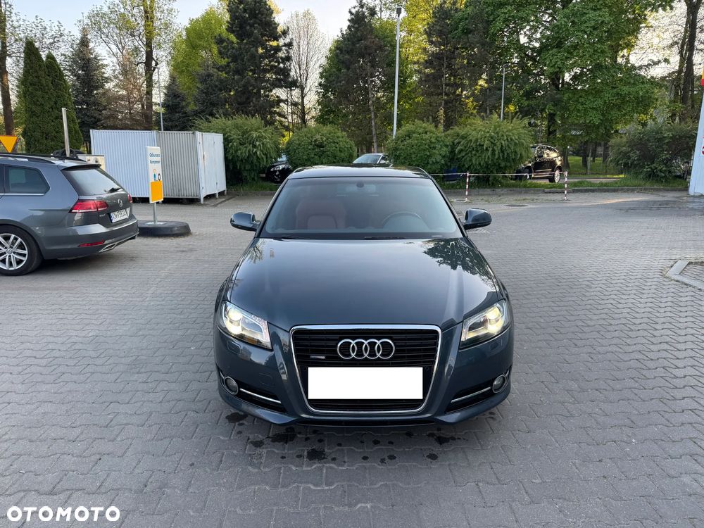 Audi A3 Sportback 1.8 TFSI Quattro Attraction - 2