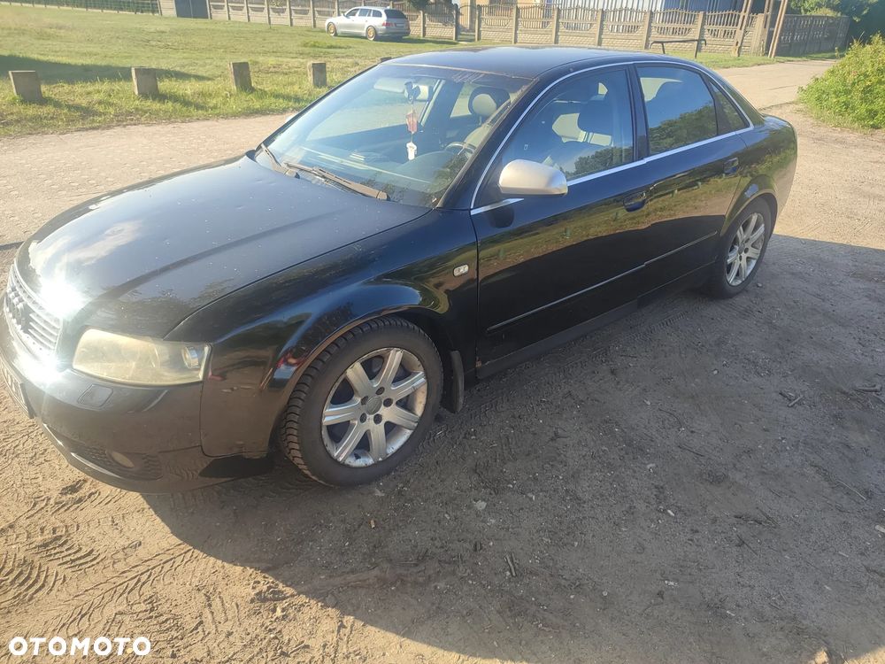 Audi A4 Limousine 1.8 T quattro - 3