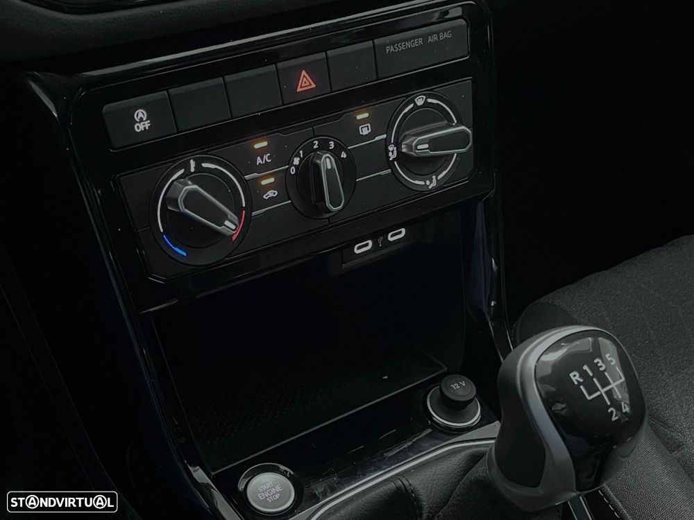 VW T-Cross 1.0 TSI Life - 18