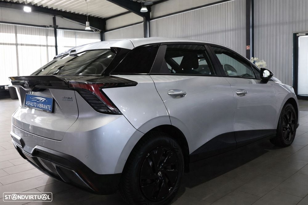 MG MG4 4 Standard - 5