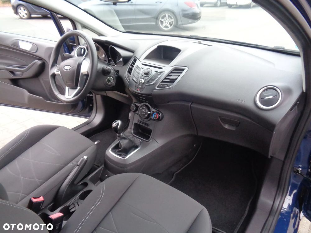 Ford Fiesta 1.25 Champions Edition - 17