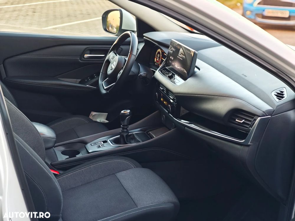 Nissan Qashqai 1.3 DIG-T TEKNA - 15