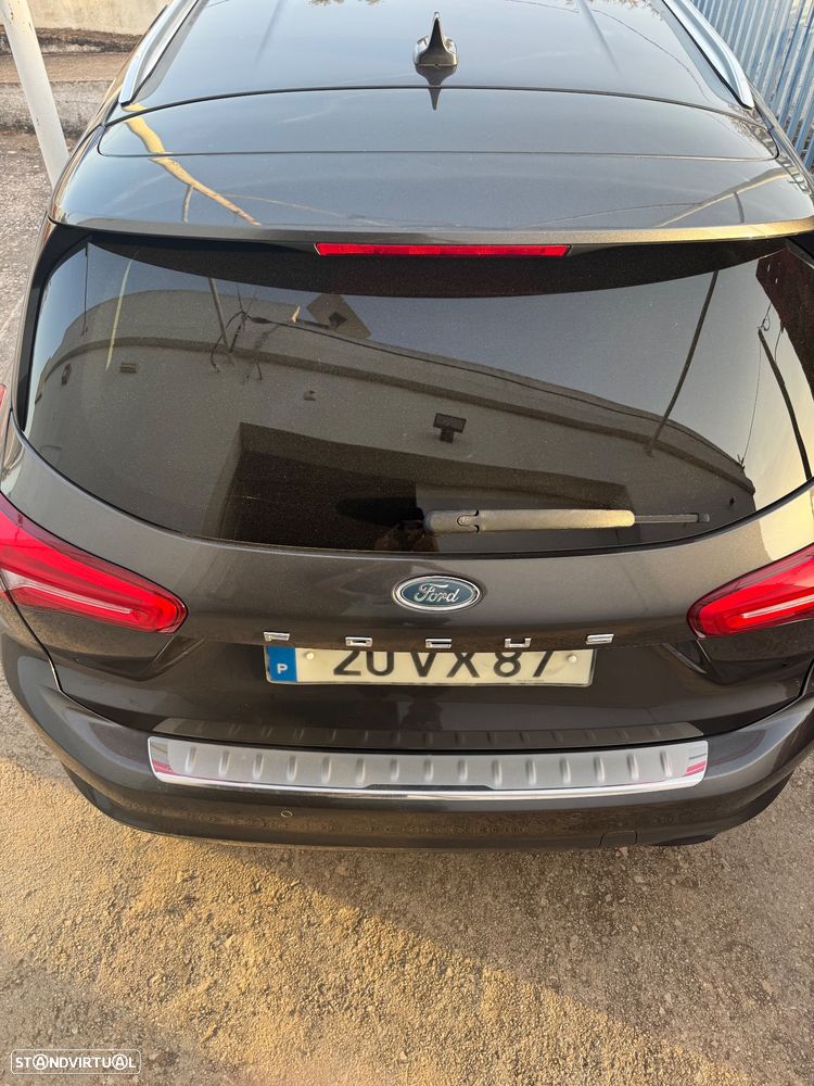 Ford Focus SW 1.5 TDCi EcoBlue Business - 3
