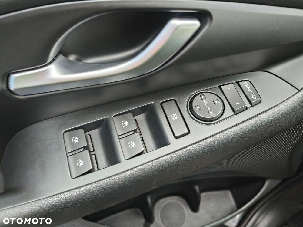 Hyundai i30 - 18