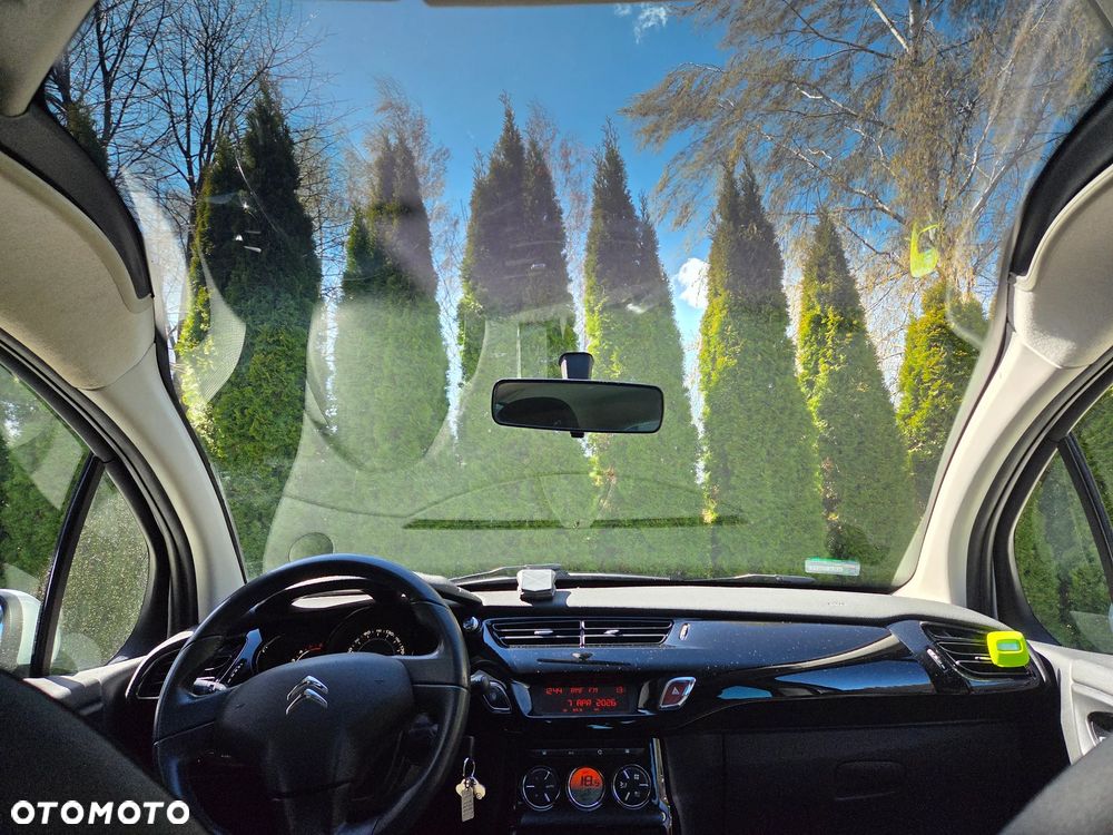 Citroën C3 e-HDi 90 FAP Exclusive - 9