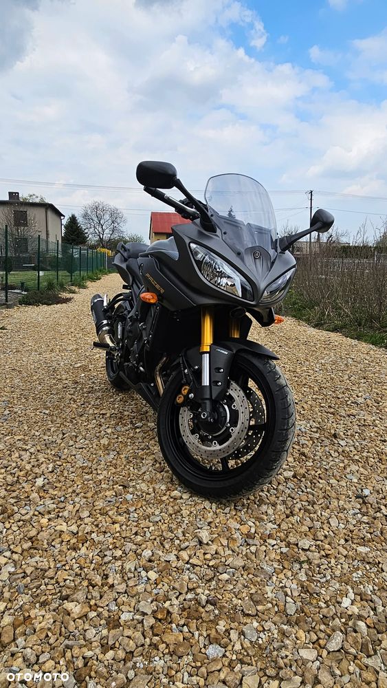 Yamaha FZ8 - 2