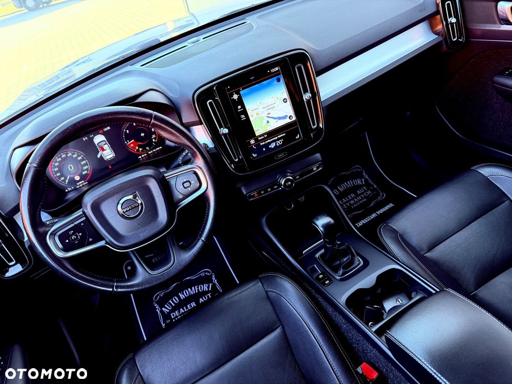 Volvo XC 40 D3 Momentum Pro - 8