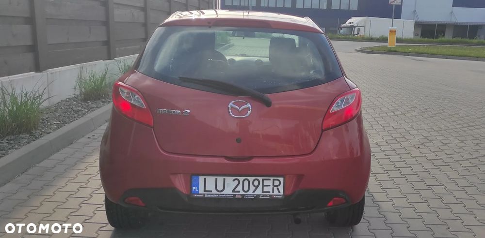 Mazda 2 - 3