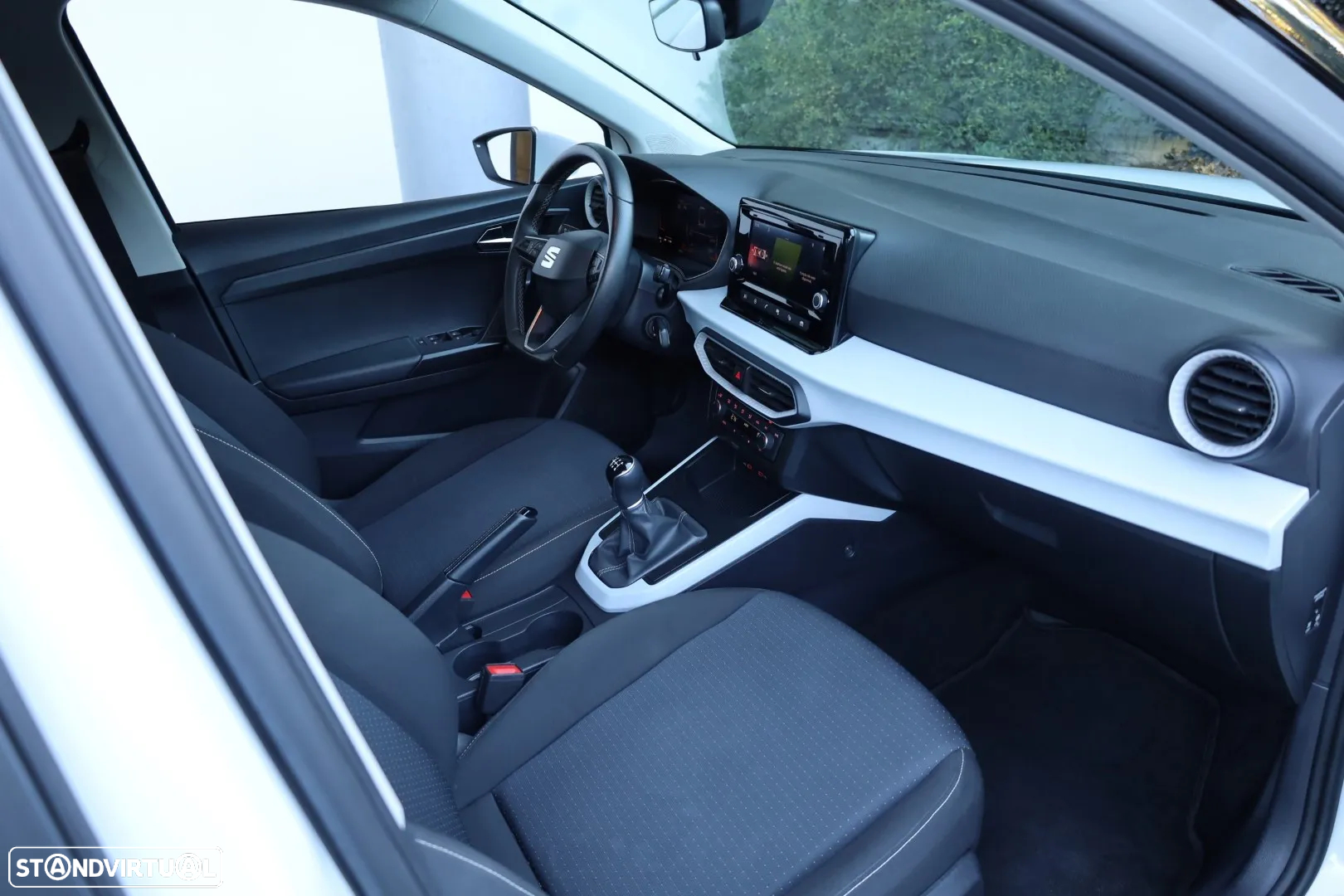 SEAT Arona 1.0 TSI Style - 44