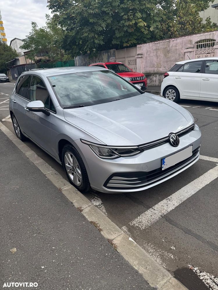 Volkswagen Golf 1.0 eTSI DSG MHEV Life - 3