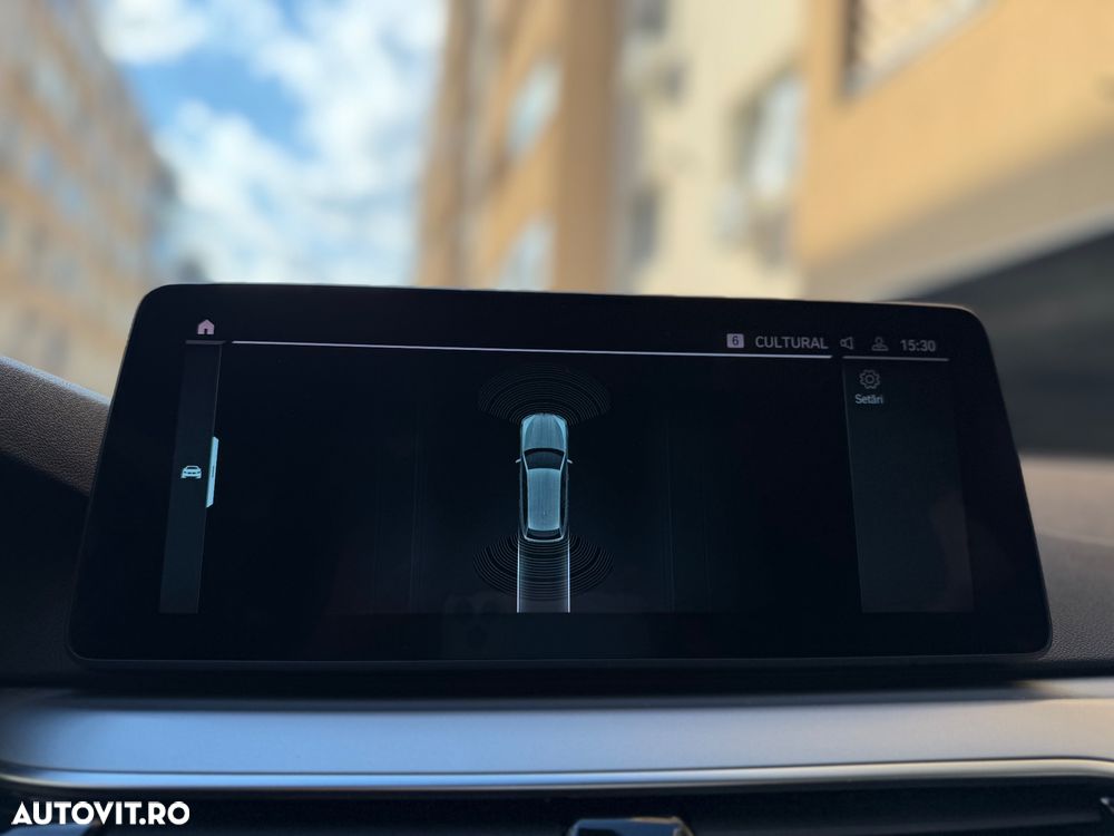 BMW Seria 5 530e xDrive Aut. Luxury Line - 13