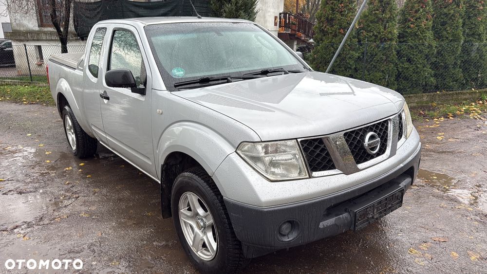 Nissan Navara 2.5 D FE - 4
