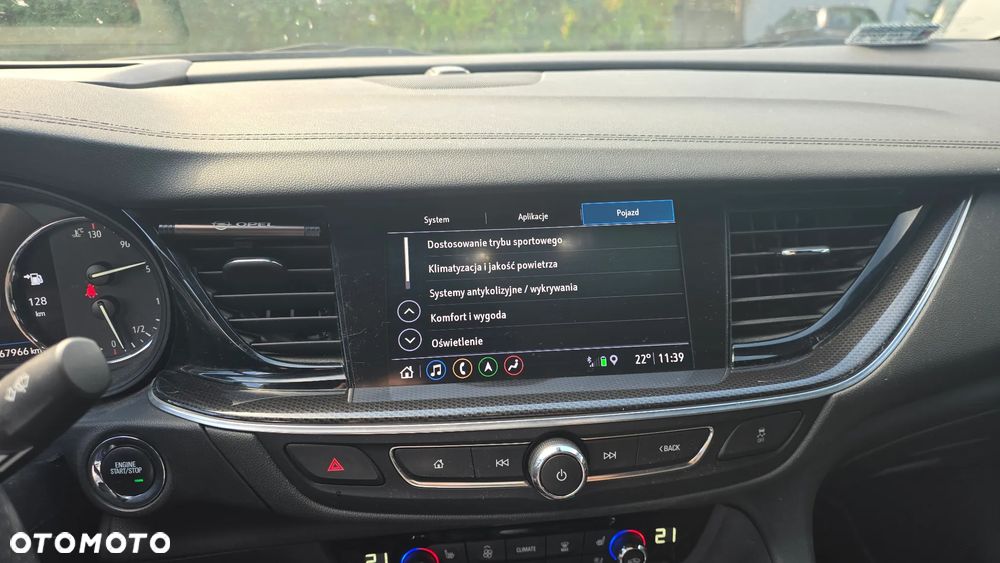 Opel Insignia - 11