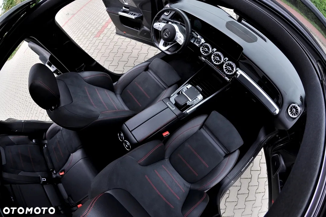 Mercedes-Benz GLB 200 d AMG Line 8G-DCT - 16