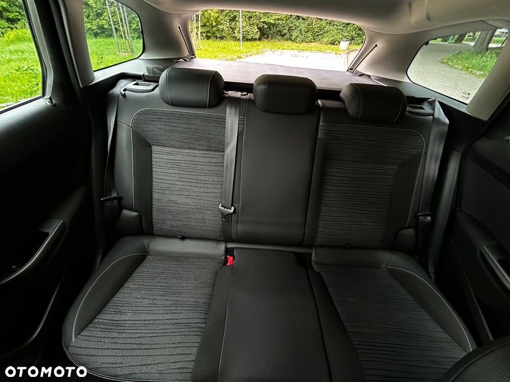 Opel Astra 1.4 Turbo Style - 24