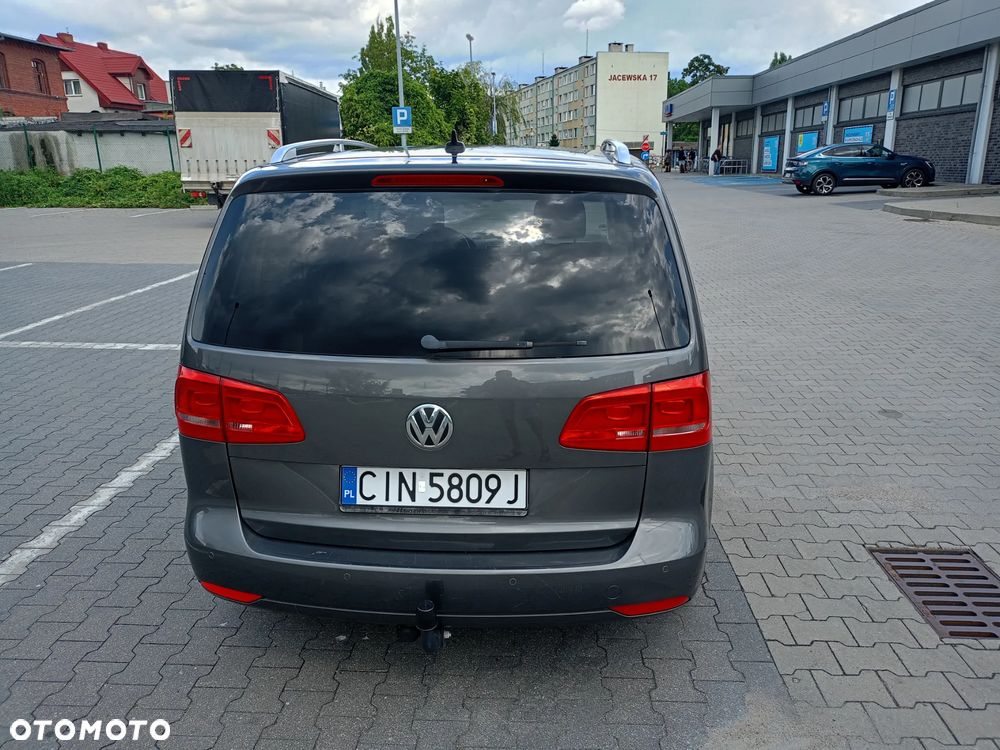 Volkswagen Touran 1.6 TDI DPF Highline DSG - 6