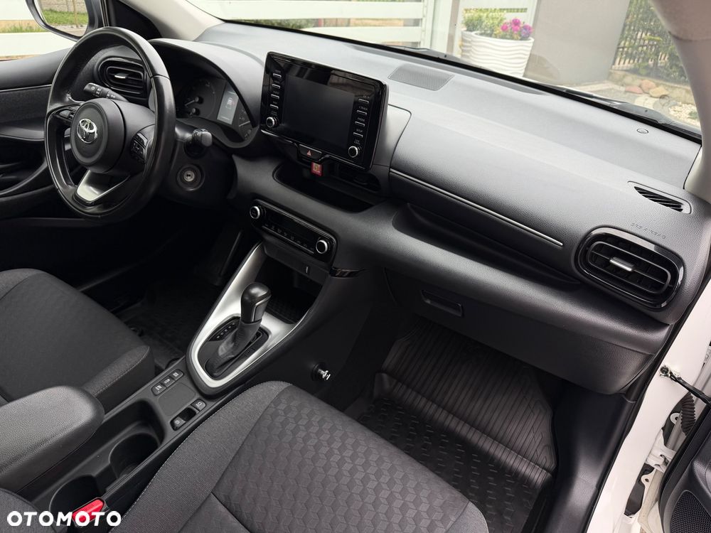 Toyota Yaris Hybrid 1.5 Active - 18