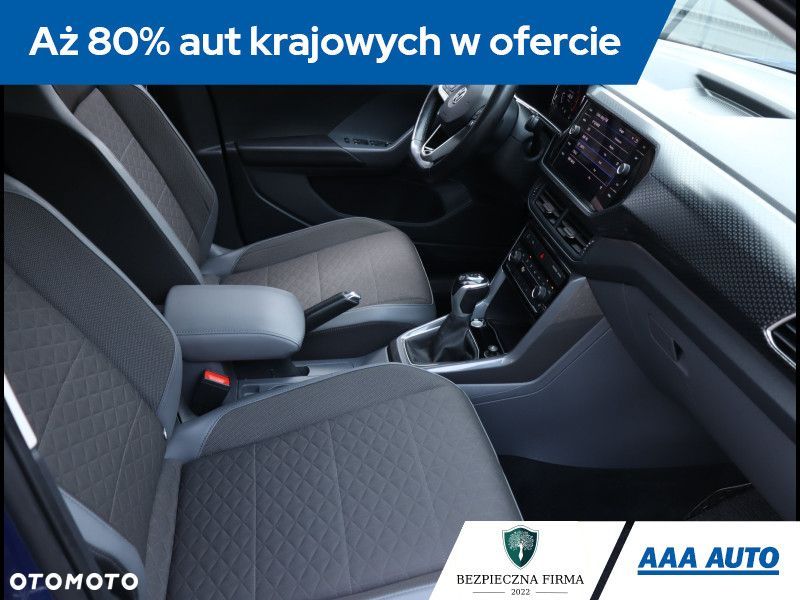 Volkswagen T-Cross - 10