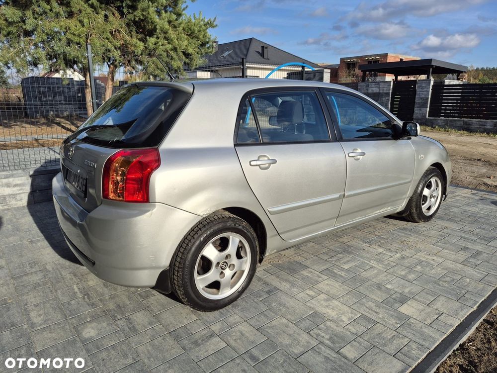 Toyota Corolla 1.6 VVT-i Terra - 21