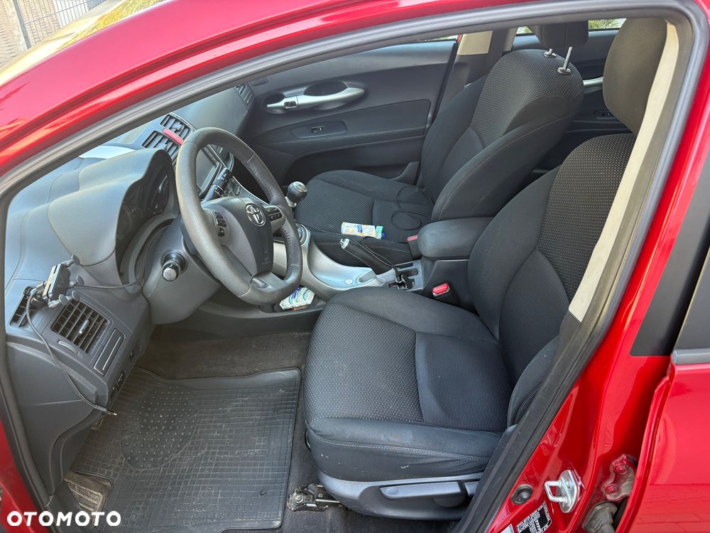 Toyota Auris 1.6 Dynamic - 16