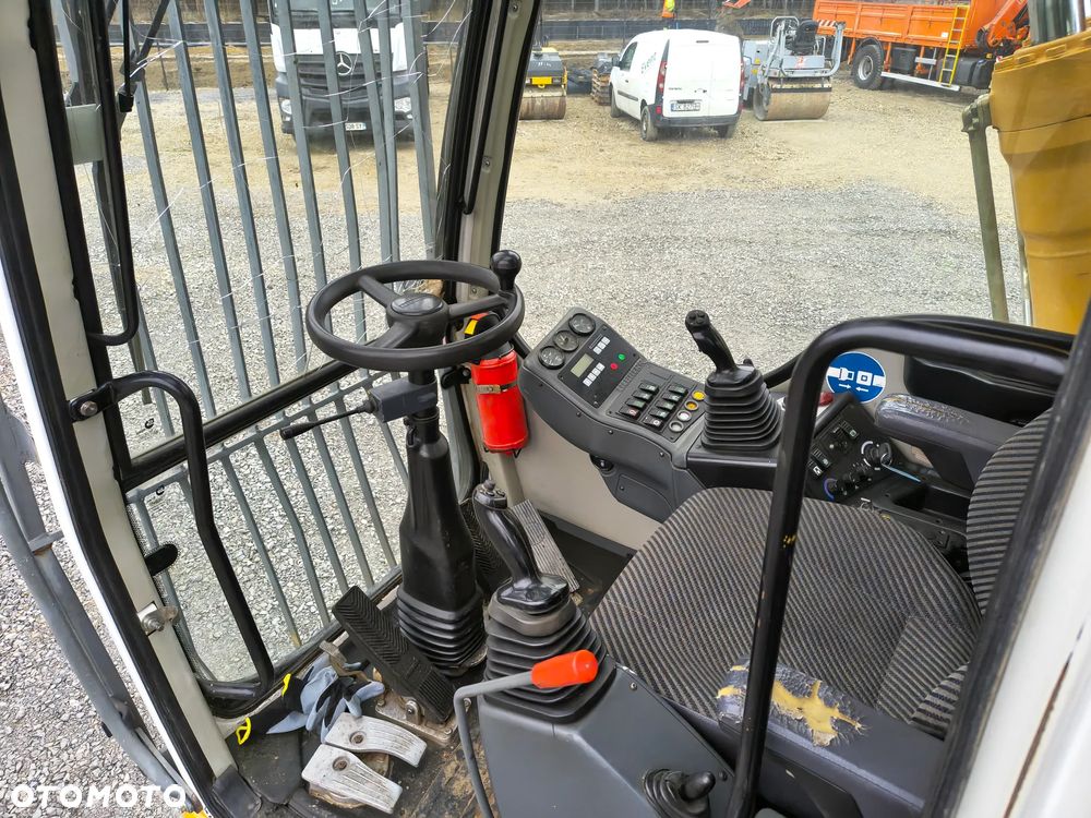 Liebherr A316 koparka Przeładunkowa - 15