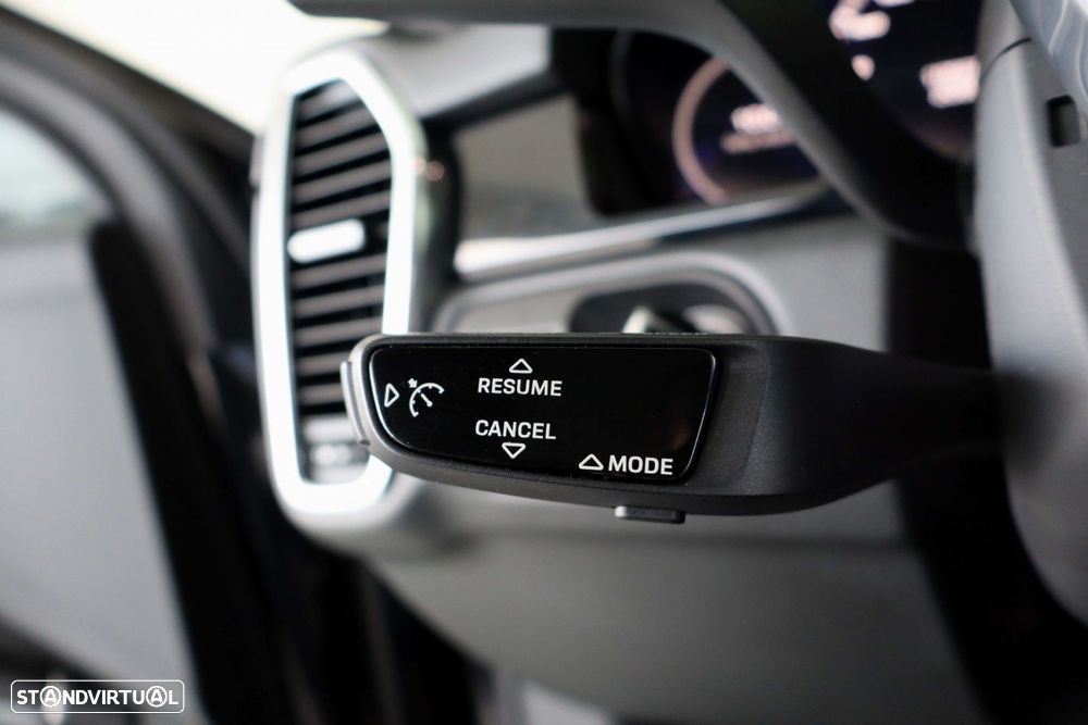 Porsche Cayenne Coupé E-Hybrid - 27