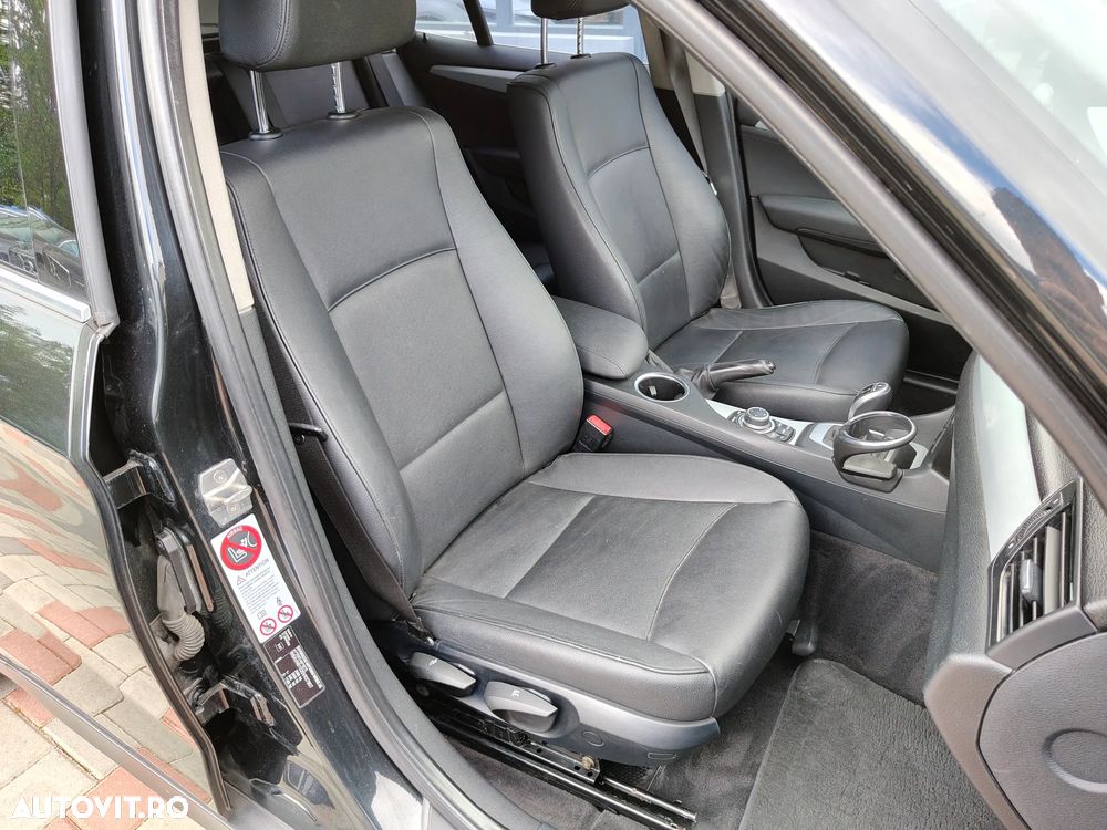 BMW X1 sDrive20d Aut. xLine - 20