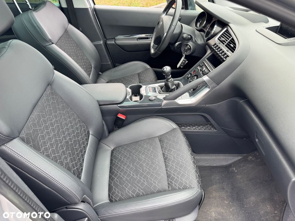 Peugeot 3008 HDi FAP 150 Platinum - 10