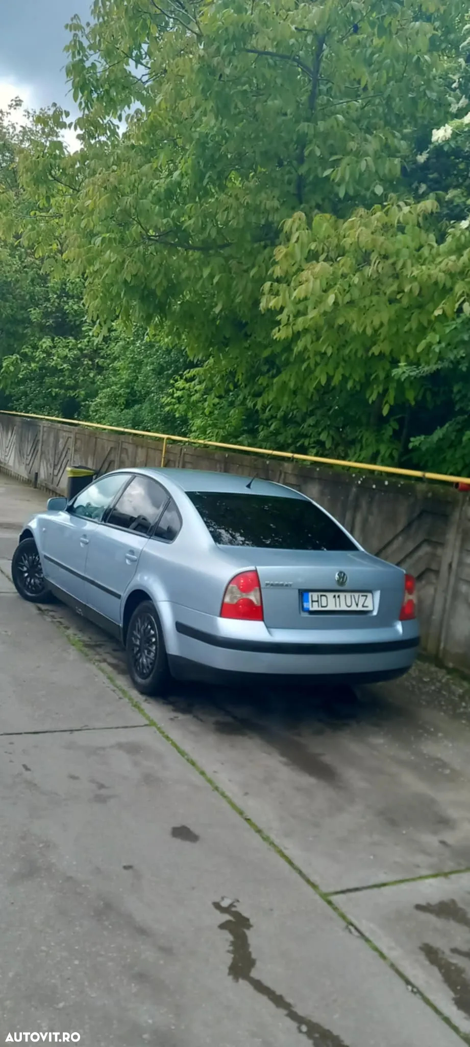 Volkswagen Passat - 5