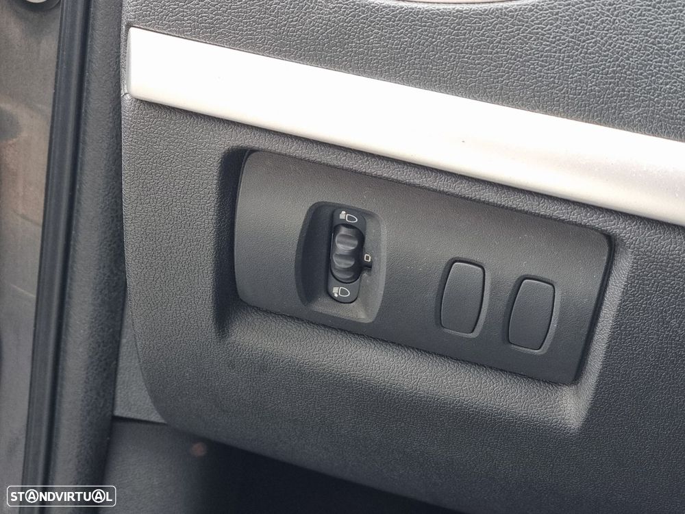 Renault Clio 1.2 16V Rip Curl - 14