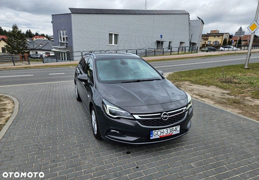 Opel Astra - 1