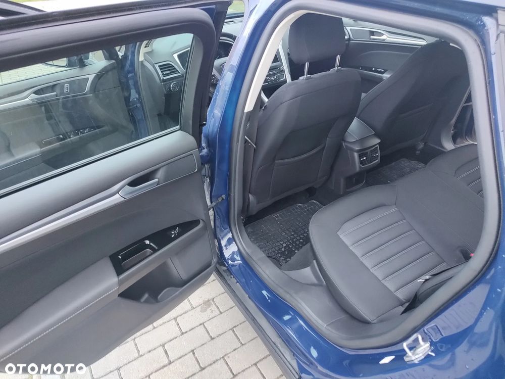Ford Mondeo 2.0 TDCi STart-Stopp Trend - 19