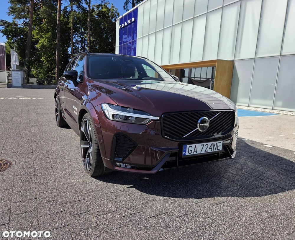 Volvo XC 60 B5 B AWD Ultra Dark - 3