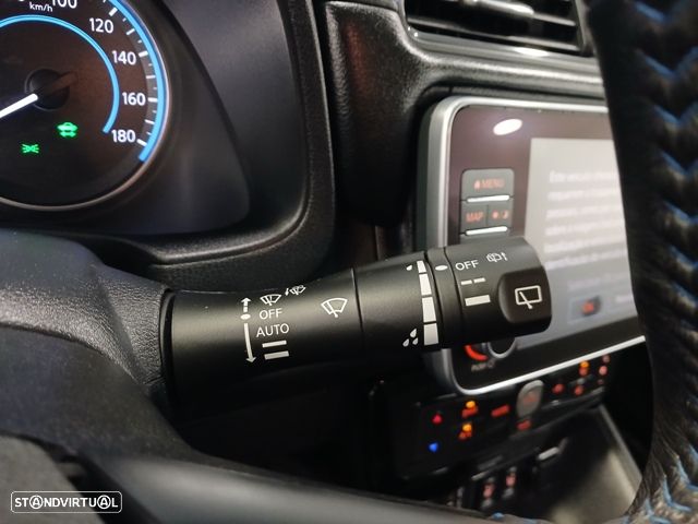Nissan Leaf 40 kWh N-Connecta - 17
