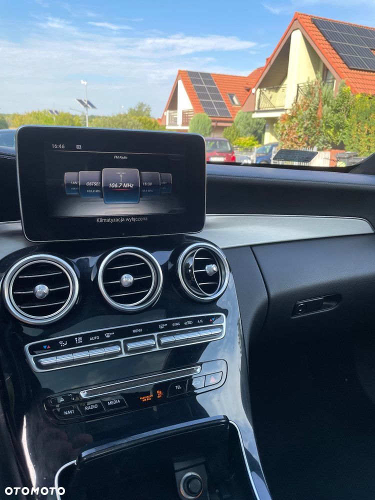 Mercedes-Benz Klasa C 300 Coupe 7G-TRONIC AMG Line - 16