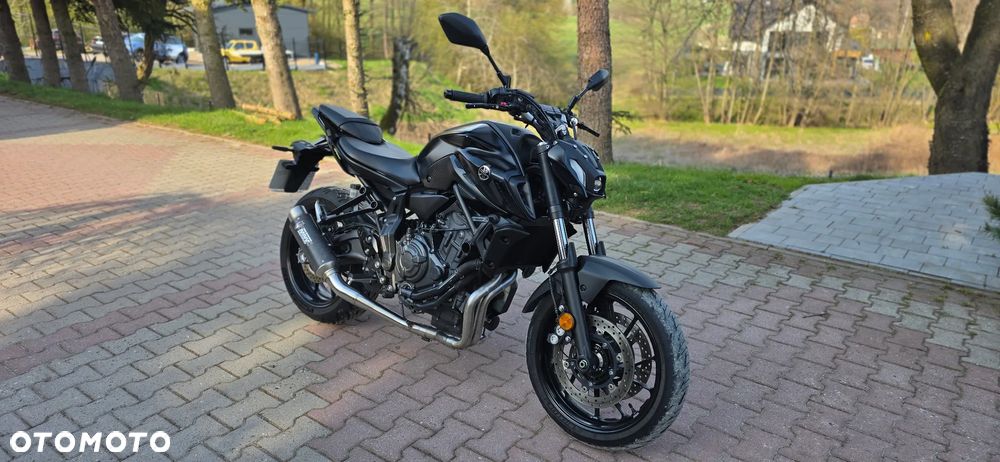 Yamaha MT - 2