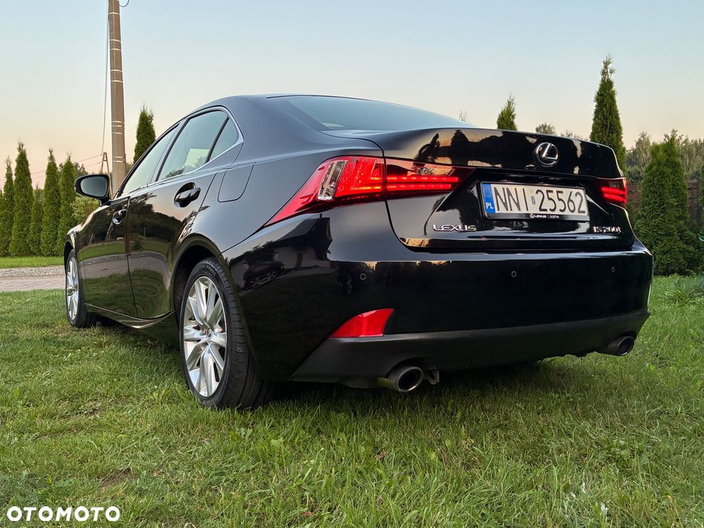 Lexus IS 200t Comfort - 13