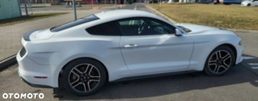 Ford Mustang 2.3 Eco Boost - 3