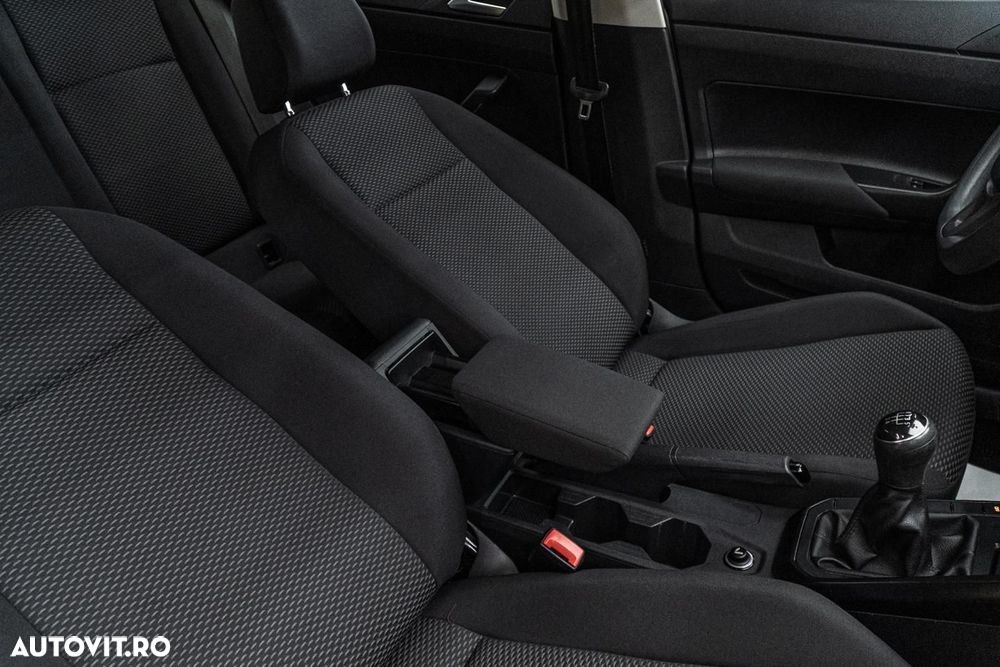 Volkswagen Polo 1.0 Comfortline - 40