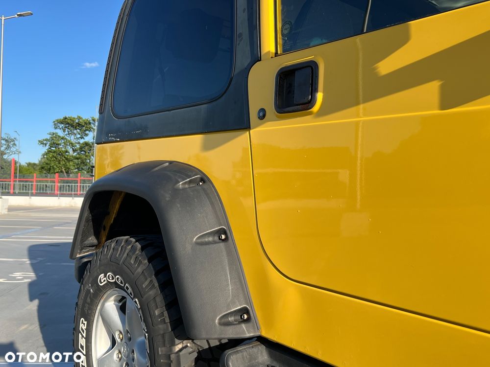 Jeep Wrangler - 7