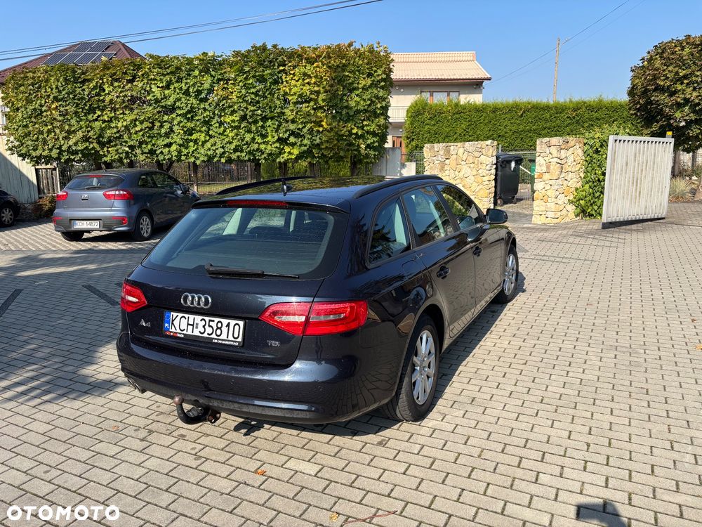 Audi A4 Avant - 6