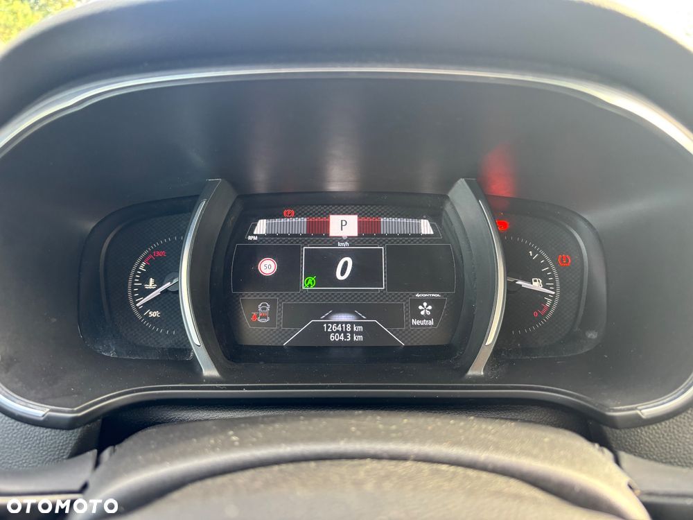 Renault Megane ENERGY dCi 165 EDC GT - 28