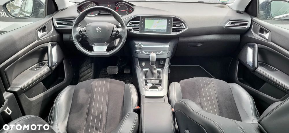 Peugeot 308 BlueHDi 120 EAT6 Stop & Start Allure - 8