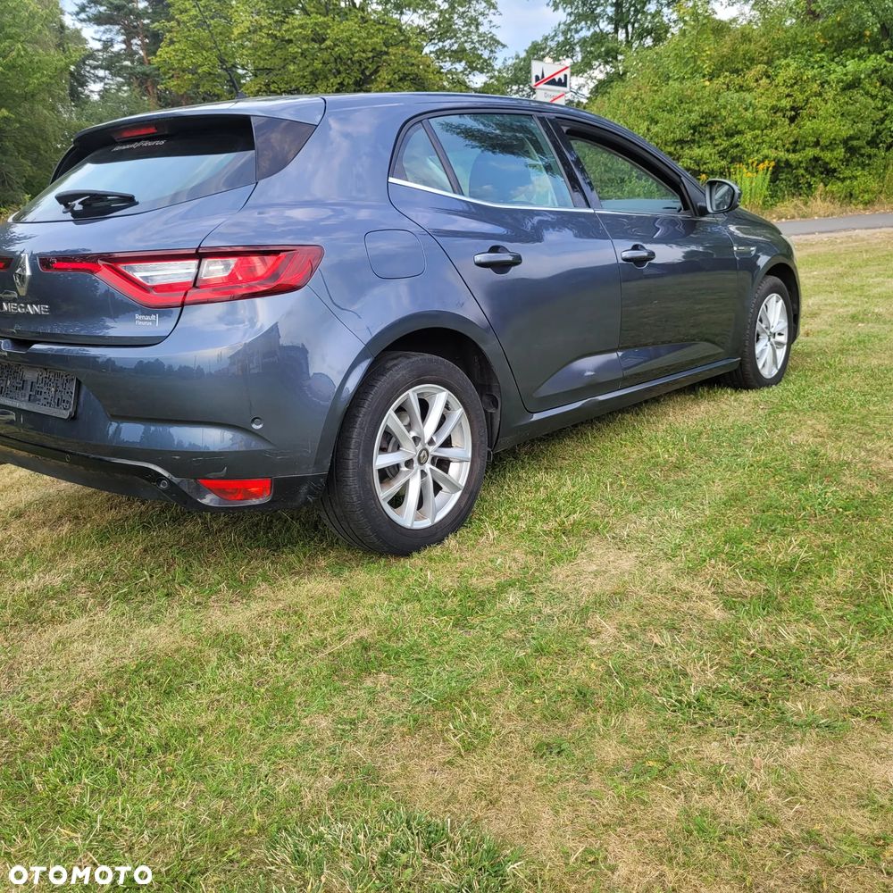 Renault Megane TCe 115 GPF ZEN - 7