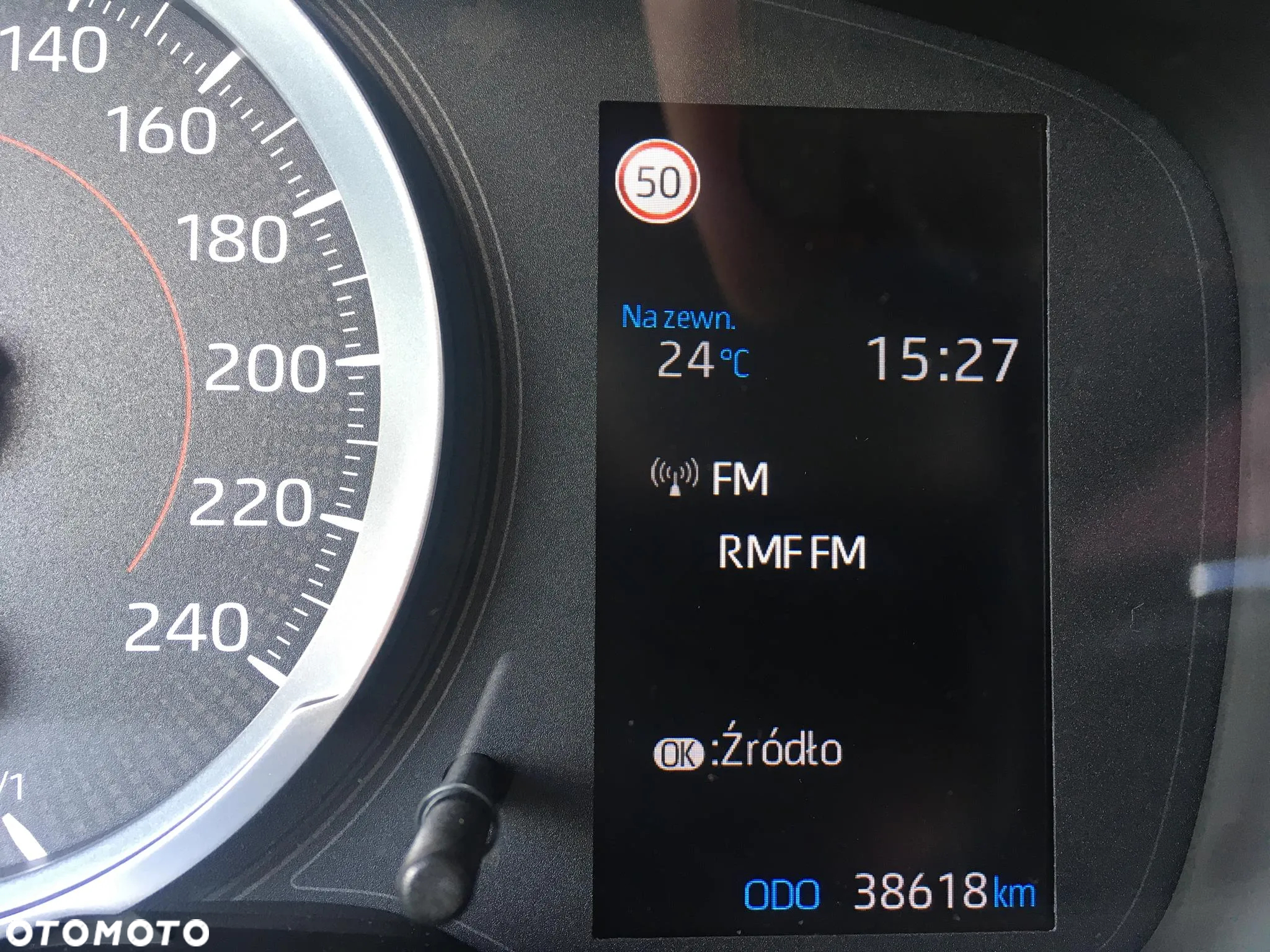Toyota Corolla 1.5 Comfort - 9