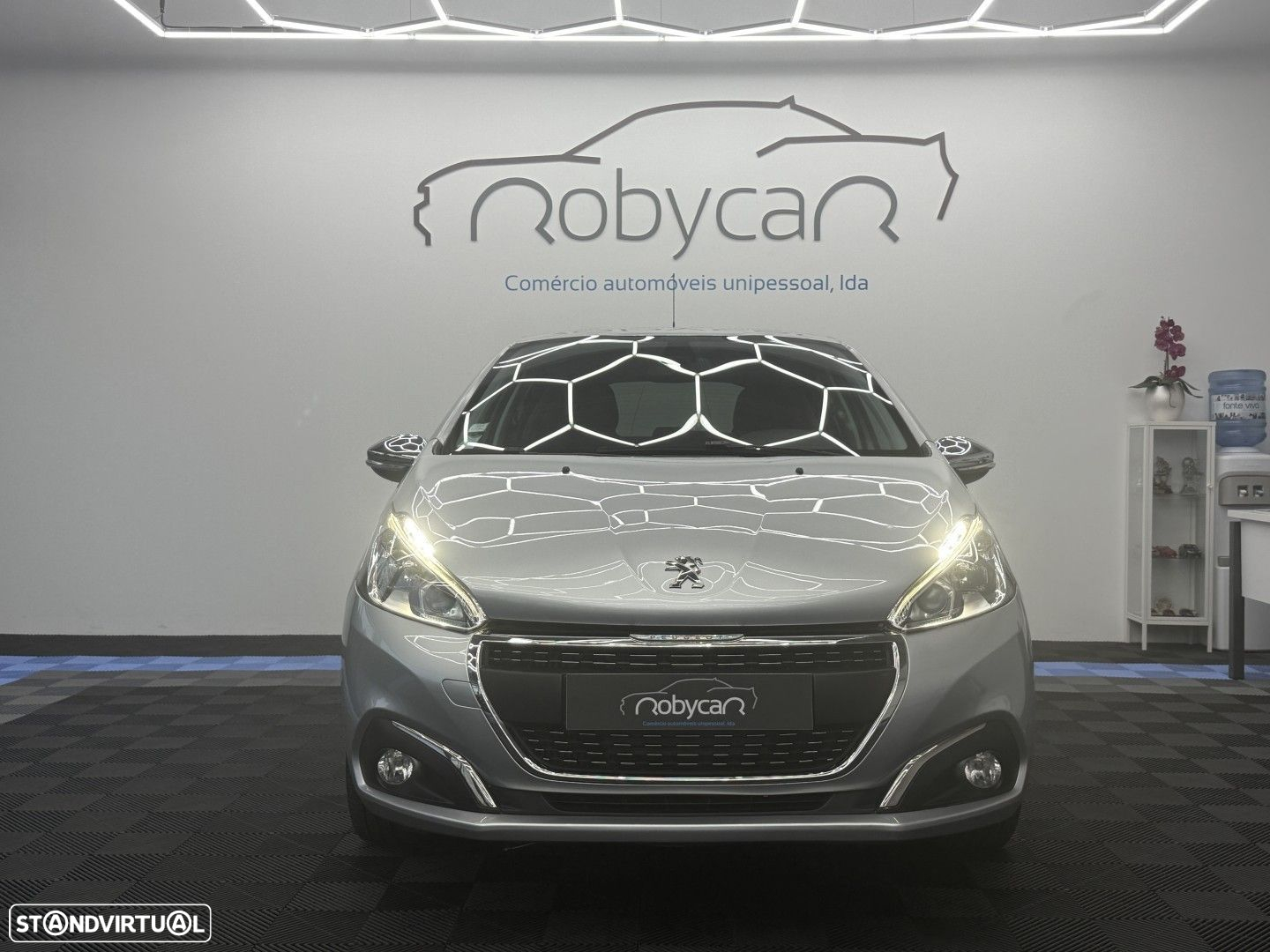 Peugeot 208 1.2 PureTech Allure - 2