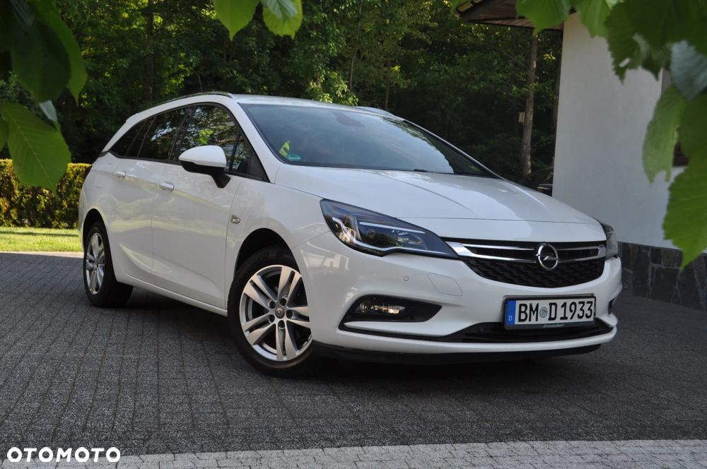 Opel Astra 1.4 Turbo Start/Stop Dynamic - 1