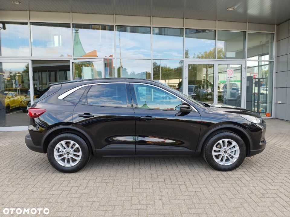 Ford Kuga - 9