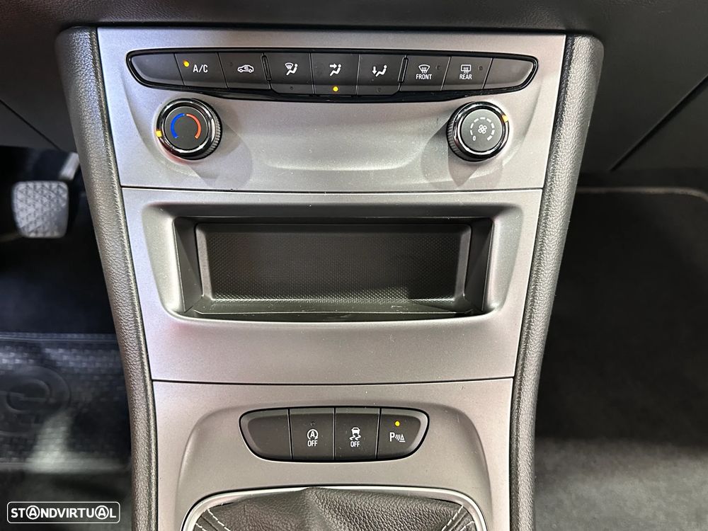 Opel Astra Sports Tourer 1.5 D Design & Tech S/S - 30